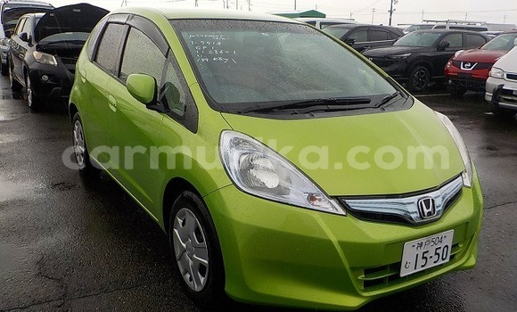 Acheter Occasion Voiture Honda Fit Vert à Beitbridge, Matabeleland South