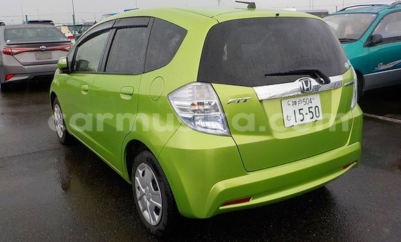Buy Used Honda Fit Green Car in Beitbridge in Matabeleland South Buy Used Honda Fit Green Car in Beitbridge in Matabeleland South
