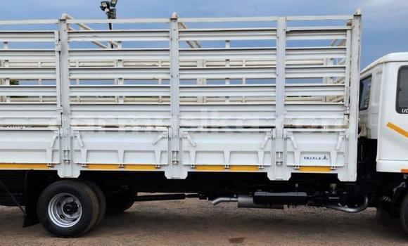 Buy Used Nissan UD White Truck in Beitbridge in Matabeleland South Buy Used Nissan UD White Truck in Beitbridge in Matabeleland South