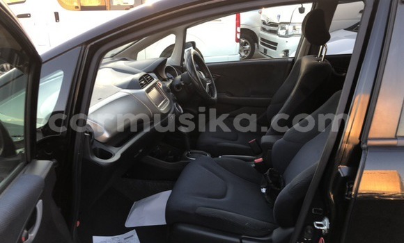 Acheter Occasion Voiture Honda Fit Noir à Beitbridge, Matabeleland South Acheter Occasion Voiture Honda Fit Noir à Beitbridge, Matabeleland South