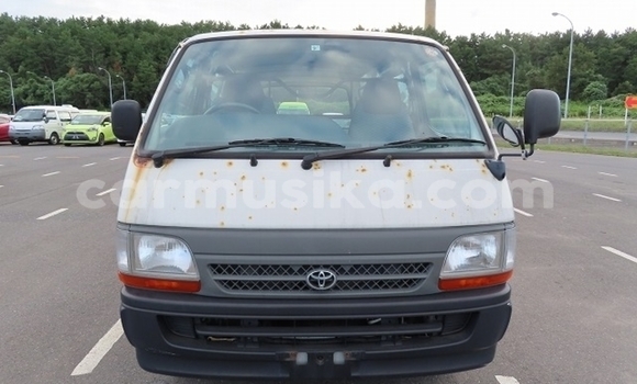Acheter Occasion Voiture Toyota Hiace Autre à Beitbridge, Matabeleland South Acheter Occasion Voiture Toyota Hiace Autre à Beitbridge, Matabeleland South