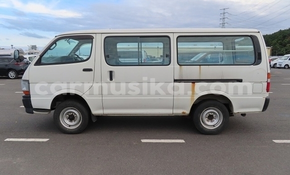 Acheter Occasion Voiture Toyota Hiace Autre à Beitbridge, Matabeleland South Acheter Occasion Voiture Toyota Hiace Autre à Beitbridge, Matabeleland South