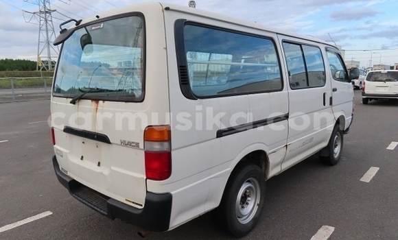Acheter Occasion Voiture Toyota Hiace Autre à Beitbridge, Matabeleland South Acheter Occasion Voiture Toyota Hiace Autre à Beitbridge, Matabeleland South