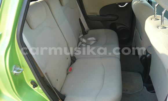 Buy Used Honda Fit Green Car in Beitbridge in Matabeleland South Buy Used Honda Fit Green Car in Beitbridge in Matabeleland South