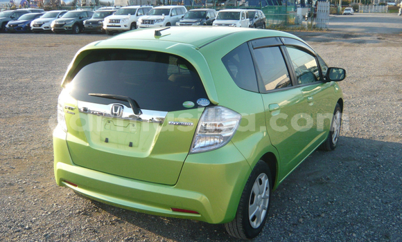 Buy Used Honda Fit Green Car in Beitbridge in Matabeleland South Buy Used Honda Fit Green Car in Beitbridge in Matabeleland South