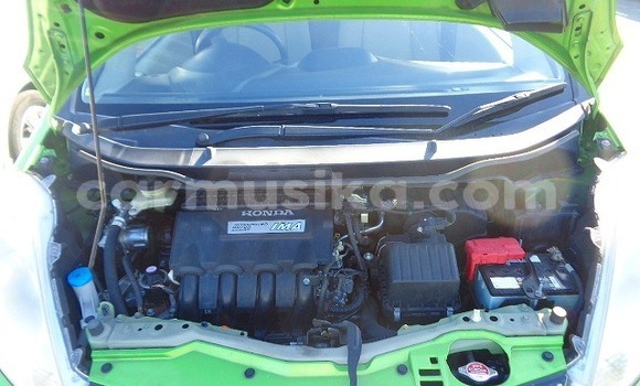 Buy Used Honda Fit Green Car in Beitbridge in Matabeleland South Buy Used Honda Fit Green Car in Beitbridge in Matabeleland South