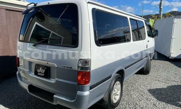 Acheter Occasion Voiture Toyota Hiace Autre à Beitbridge, Matabeleland South Acheter Occasion Voiture Toyota Hiace Autre à Beitbridge, Matabeleland South