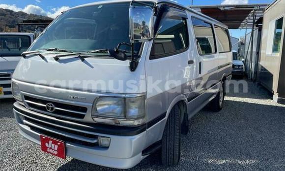Acheter Occasion Voiture Toyota Hiace Autre à Beitbridge, Matabeleland South Acheter Occasion Voiture Toyota Hiace Autre à Beitbridge, Matabeleland South