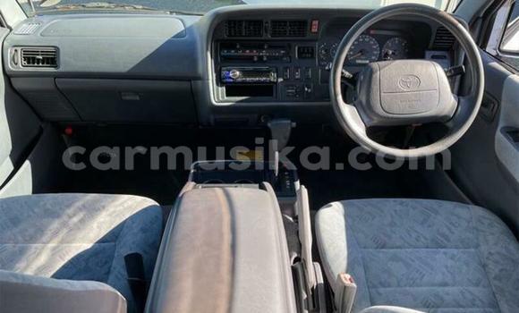 Acheter Occasion Voiture Toyota Hiace Autre à Beitbridge, Matabeleland South Acheter Occasion Voiture Toyota Hiace Autre à Beitbridge, Matabeleland South