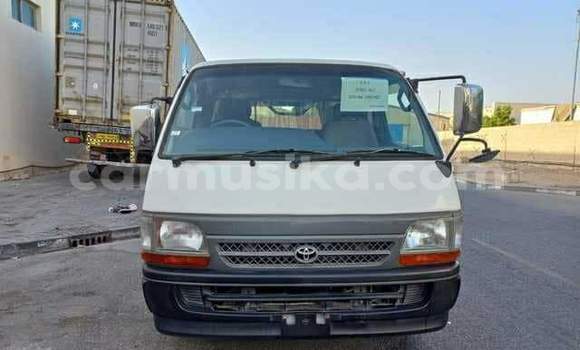 Tenga Tsaru Toyota Hiace Zvimwe Mota in Beitbridge in Matabeleland South Tenga Tsaru Toyota Hiace Zvimwe Mota in Beitbridge in Matabeleland South