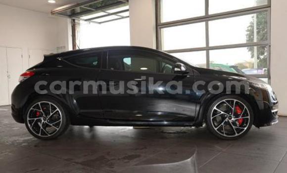 Nunua Ilio tumika Renault Megane RS Nyeusi Gari ndani ya Borrowdale nchini Harare