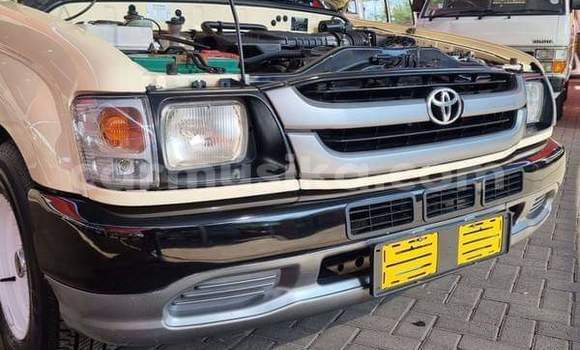 Acheter Occasion Voiture Toyota Hilux Autre à Beitbridge, Matabeleland South Acheter Occasion Voiture Toyota Hilux Autre à Beitbridge, Matabeleland South