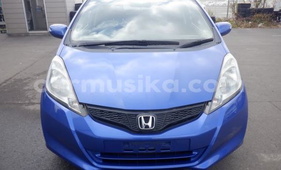 Nunua Ilio tumika Honda Fit Bluu Gari ndani ya Beitbridge nchini Matabeleland Kusini Nunua Ilio tumika Honda Fit Bluu Gari ndani ya Beitbridge nchini Matabeleland Kusini