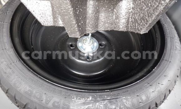 Nunua Ilio tumika Honda Fit Bluu Gari ndani ya Beitbridge nchini Matabeleland Kusini Nunua Ilio tumika Honda Fit Bluu Gari ndani ya Beitbridge nchini Matabeleland Kusini