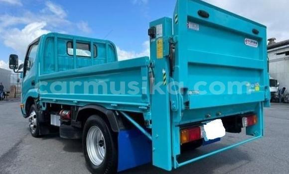Acheter Occasion Utilitaire Toyota Dyna Bleu à Beitbridge, Matabeleland South Acheter Occasion Utilitaire Toyota Dyna Bleu à Beitbridge, Matabeleland South