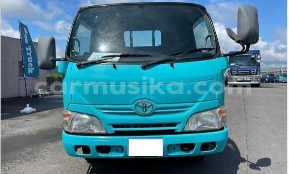Buy Used Toyota Dyna Blue Truck in Beitbridge in Matabeleland South Buy Used Toyota Dyna Blue Truck in Beitbridge in Matabeleland South