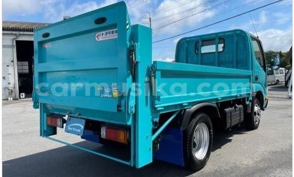 Buy Used Toyota Dyna Blue Truck in Beitbridge in Matabeleland South Buy Used Toyota Dyna Blue Truck in Beitbridge in Matabeleland South