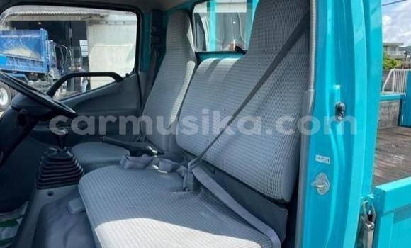 Buy Used Toyota Dyna Blue Truck in Beitbridge in Matabeleland South Buy Used Toyota Dyna Blue Truck in Beitbridge in Matabeleland South