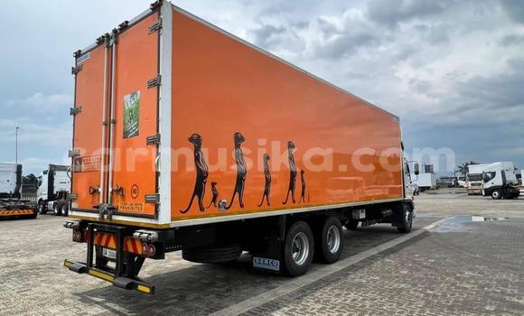 Buy Used Hino Ranger White Truck in Beitbridge in Matabeleland South Buy Used Hino Ranger White Truck in Beitbridge in Matabeleland South