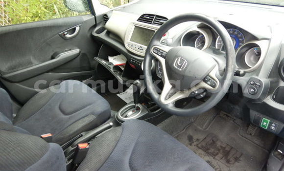 Buy Used Honda Fit Blue Car in Beitbridge in Matabeleland South Buy Used Honda Fit Blue Car in Beitbridge in Matabeleland South