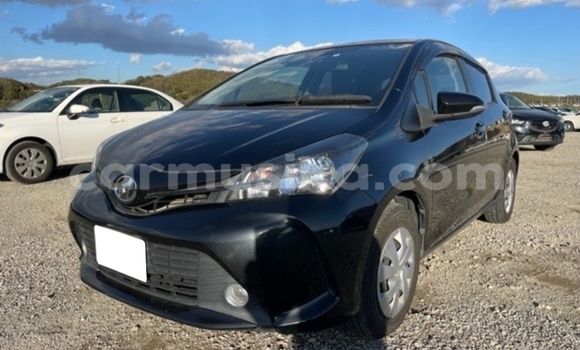 Acheter Occasion Voiture Toyota Vitz Noir à Beitbridge, Matabeleland South