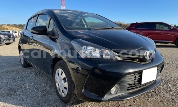 Buy Used Toyota Vitz Black Car in Beitbridge in Matabeleland South Buy Used Toyota Vitz Black Car in Beitbridge in Matabeleland South