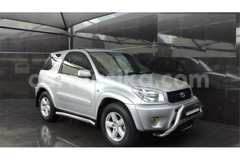Big with watermark toyota rav4 180 3 door 2006 id 62835074 type main