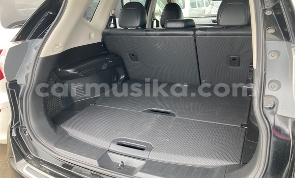 Nunua Ilio tumika Nissan X–Trail Nyeusi Gari ndani ya Beitbridge nchini Matabeleland Kusini Nunua Ilio tumika Nissan X–Trail Nyeusi Gari ndani ya Beitbridge nchini Matabeleland Kusini