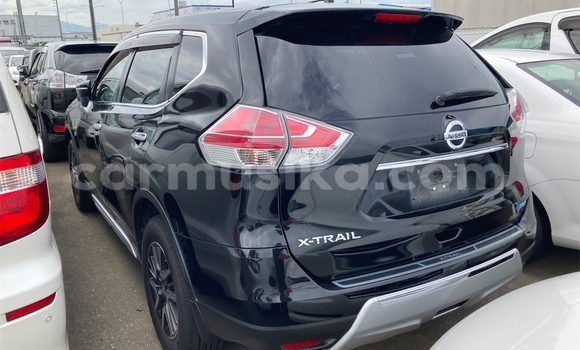Nunua Ilio tumika Nissan X–Trail Nyeusi Gari ndani ya Beitbridge nchini Matabeleland Kusini Nunua Ilio tumika Nissan X–Trail Nyeusi Gari ndani ya Beitbridge nchini Matabeleland Kusini