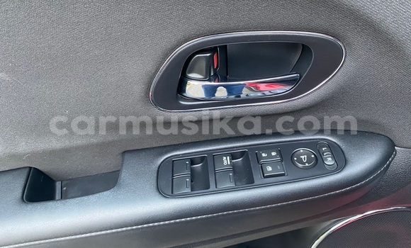 Acheter Occasion Voiture Honda CR–V Rouge à Beitbridge, Matabeleland South Acheter Occasion Voiture Honda CR–V Rouge à Beitbridge, Matabeleland South