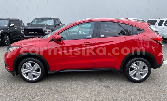 Acheter Occasion Voiture Honda CR–V Rouge à Beitbridge, Matabeleland South Acheter Occasion Voiture Honda CR–V Rouge à Beitbridge, Matabeleland South