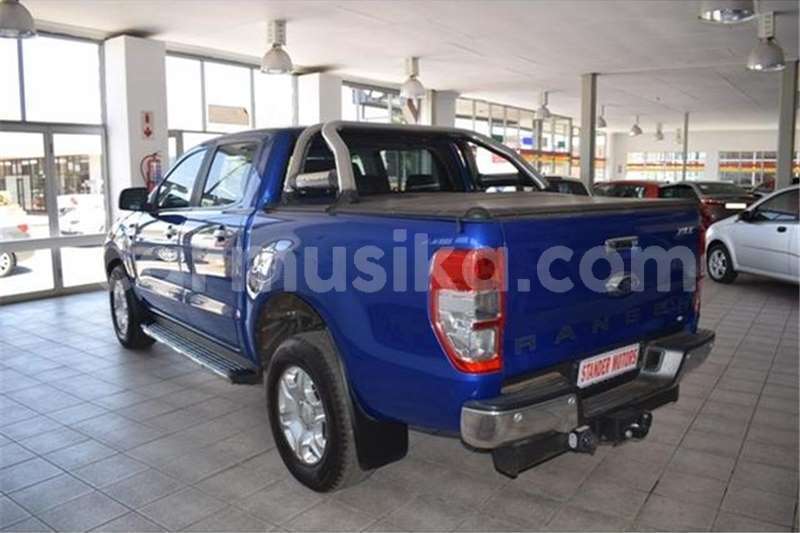 Big with watermark ford ranger 2.2 double cab 3