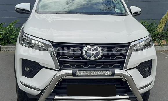 Buy Used Toyota Fortuner White Car in Harare in Harare Buy Used Toyota Fortuner White Car in Harare in Harare