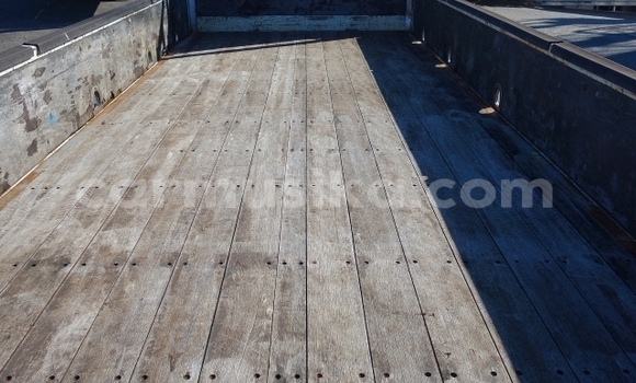 Acheter Occasion Voiture Toyota Dyna Blanc à Beitbridge, Matabeleland South Acheter Occasion Voiture Toyota Dyna Blanc à Beitbridge, Matabeleland South