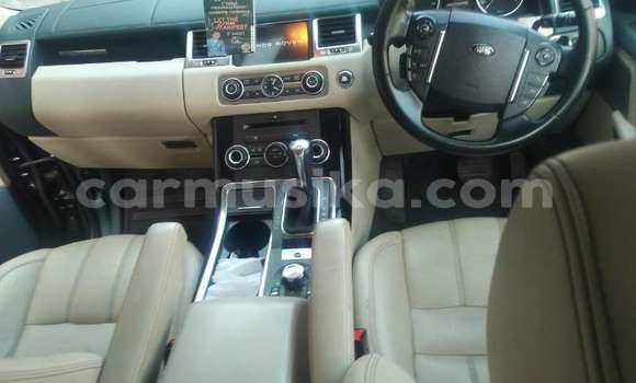 Acheter Occasion Voiture Land Rover Range Rover Sport Noir à Beitbridge, Matabeleland South Acheter Occasion Voiture Land Rover Range Rover Sport Noir à Beitbridge, Matabeleland South