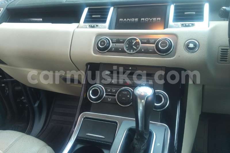 Big with watermark land rover range rover sport 5.0 v84