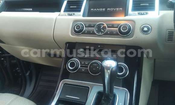 Acheter Occasion Voiture Land Rover Range Rover Sport Noir à Beitbridge, Matabeleland South Acheter Occasion Voiture Land Rover Range Rover Sport Noir à Beitbridge, Matabeleland South