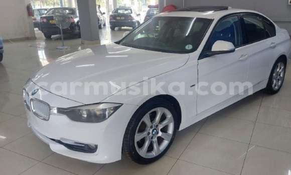Nunua Ilio tumika BMW 3–Series Nyeupe Gari ndani ya Beitbridge nchini Matabeleland Kusini