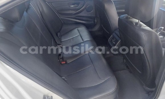Nunua Ilio tumika BMW 3–Series Nyeupe Gari ndani ya Beitbridge nchini Matabeleland Kusini Nunua Ilio tumika BMW 3–Series Nyeupe Gari ndani ya Beitbridge nchini Matabeleland Kusini