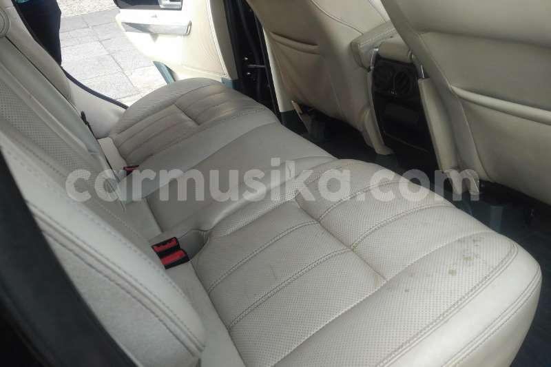 Big with watermark land rover range rover sport 5.0 v83