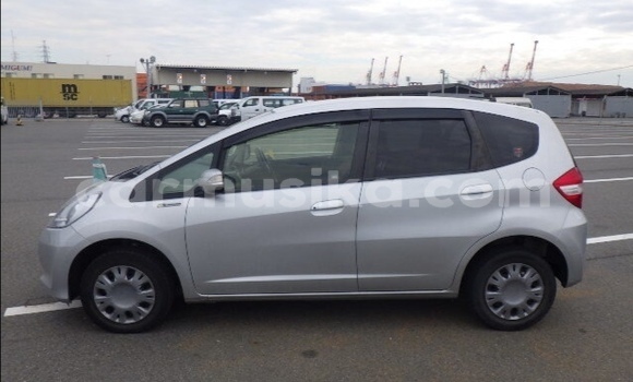 Acheter Occasion Voiture Honda Fit Gris à Beitbridge, Matabeleland South Acheter Occasion Voiture Honda Fit Gris à Beitbridge, Matabeleland South