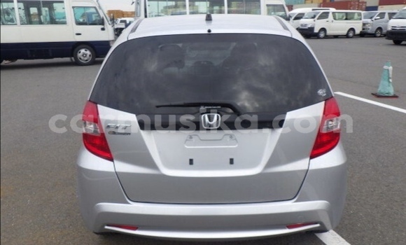 Acheter Occasion Voiture Honda Fit Gris à Beitbridge, Matabeleland South Acheter Occasion Voiture Honda Fit Gris à Beitbridge, Matabeleland South