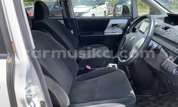 Buy Used Toyota Noah Silver Car in Beitbridge in Matabeleland South Buy Used Toyota Noah Silver Car in Beitbridge in Matabeleland South