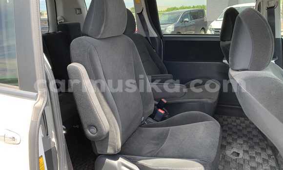 Buy Used Toyota Noah Silver Car in Beitbridge in Matabeleland South Buy Used Toyota Noah Silver Car in Beitbridge in Matabeleland South