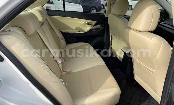 Buy Used Toyota Allion White Car in Beitbridge in Matabeleland South Buy Used Toyota Allion White Car in Beitbridge in Matabeleland South