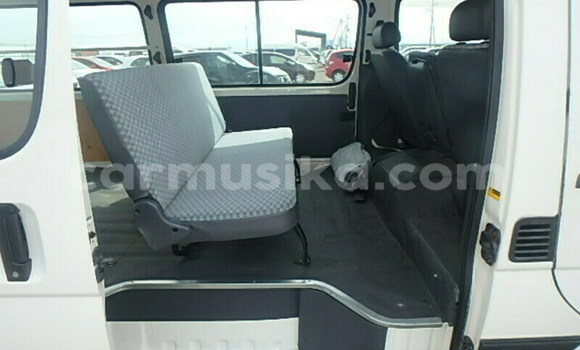 Tenga Tsaru Toyota Hiace Chena Mota in Beitbridge in Matabeleland South Tenga Tsaru Toyota Hiace Chena Mota in Beitbridge in Matabeleland South