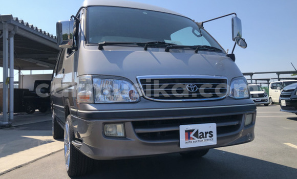 Acheter Occasion Voiture Toyota Hiace Autre à Beitbridge, Matabeleland South Acheter Occasion Voiture Toyota Hiace Autre à Beitbridge, Matabeleland South