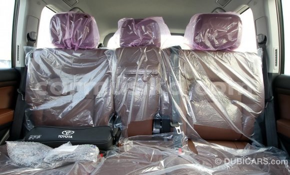 Buy Import Toyota Land Cruiser Black Car in Import - Dubai in Harare Buy Import Toyota Land Cruiser Black Car in Import - Dubai in Harare