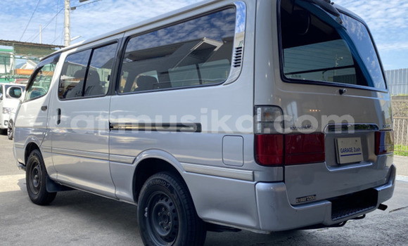Acheter Occasion Voiture Toyota Hiace Autre à Beitbridge, Matabeleland South Acheter Occasion Voiture Toyota Hiace Autre à Beitbridge, Matabeleland South
