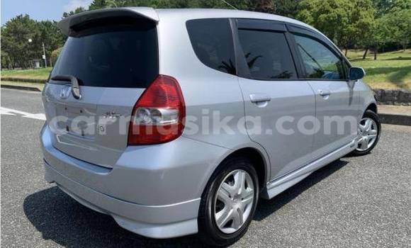 Buy Used Honda Fit Silver Car in Beitbridge in Matabeleland South Buy Used Honda Fit Silver Car in Beitbridge in Matabeleland South